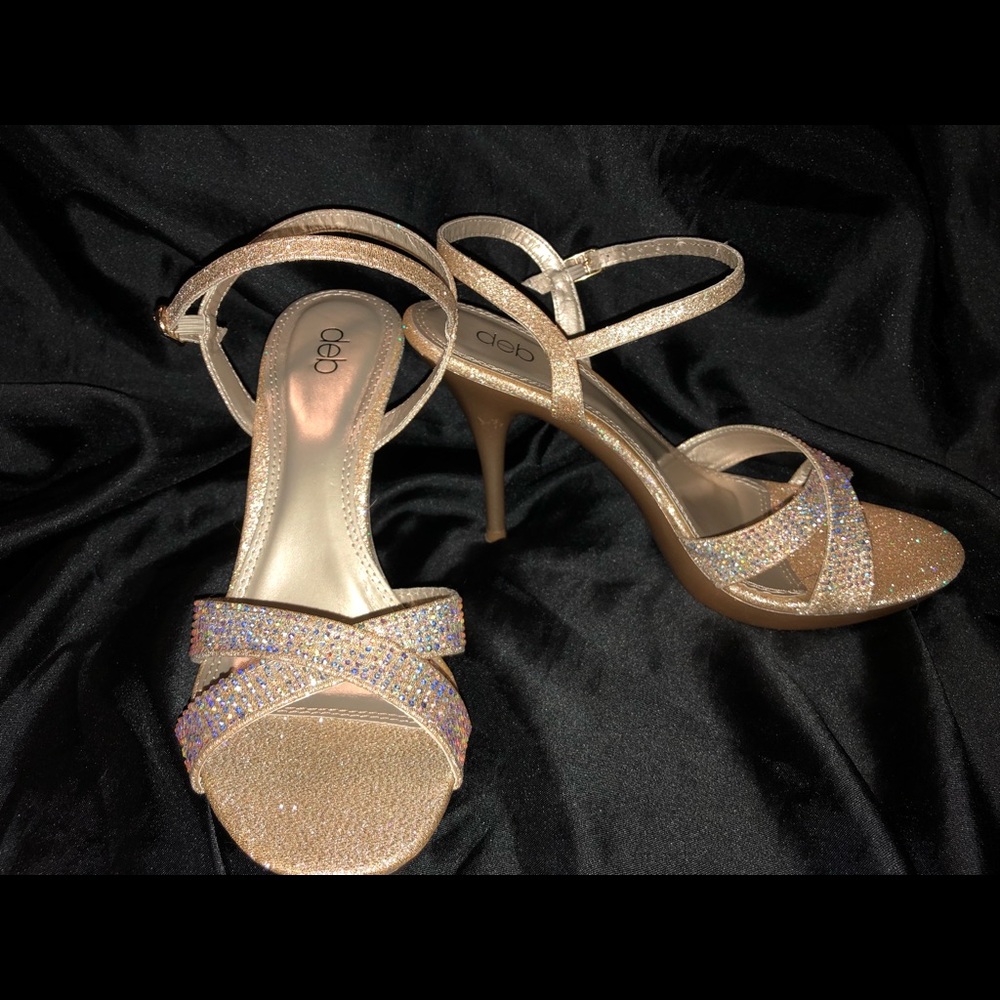 Gold pageant prom heels